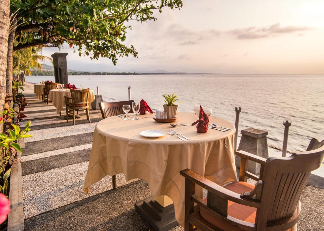 Nugraha Lovina Seaview Resort & Spa Екстер'єр фото