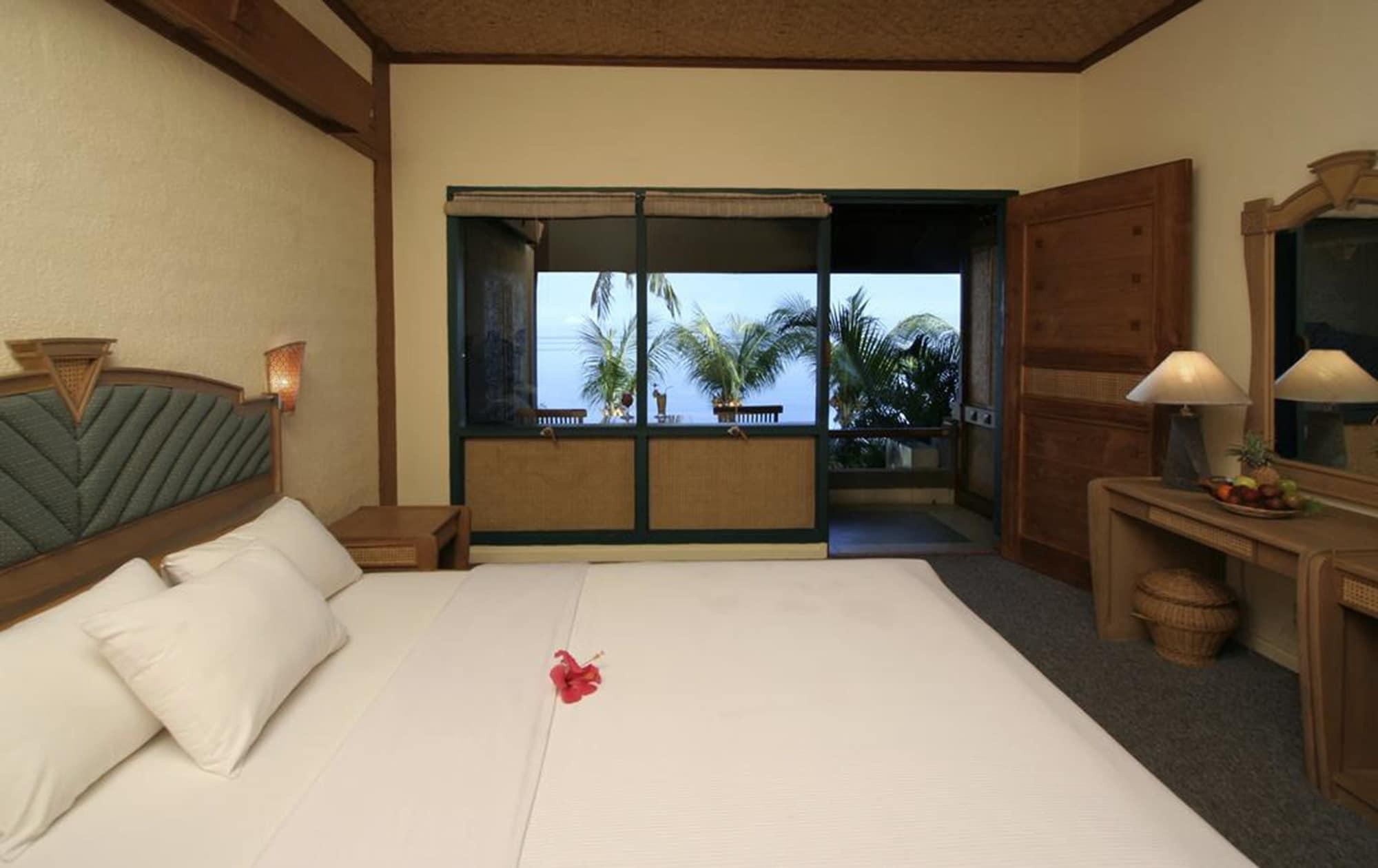 Nugraha Lovina Seaview Resort & Spa Екстер'єр фото