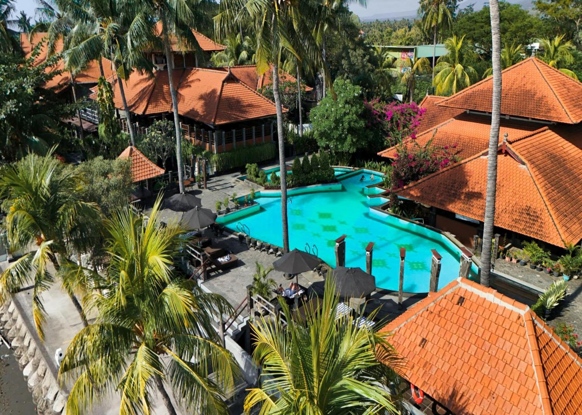Nugraha Lovina Seaview Resort & Spa Екстер'єр фото